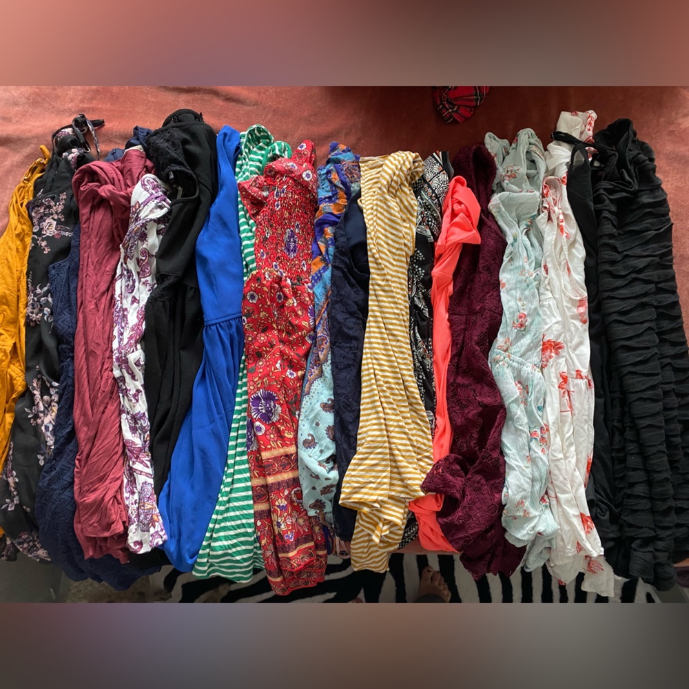 Huge woman’s dress lot